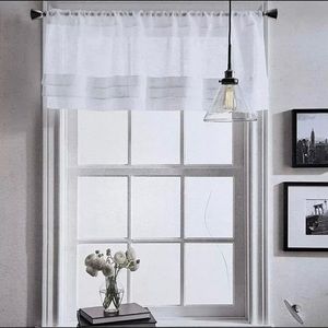 DKNY Downtown Sheer Pleated Valance Rod Pocket White 50 x 18 in. Striped Layered